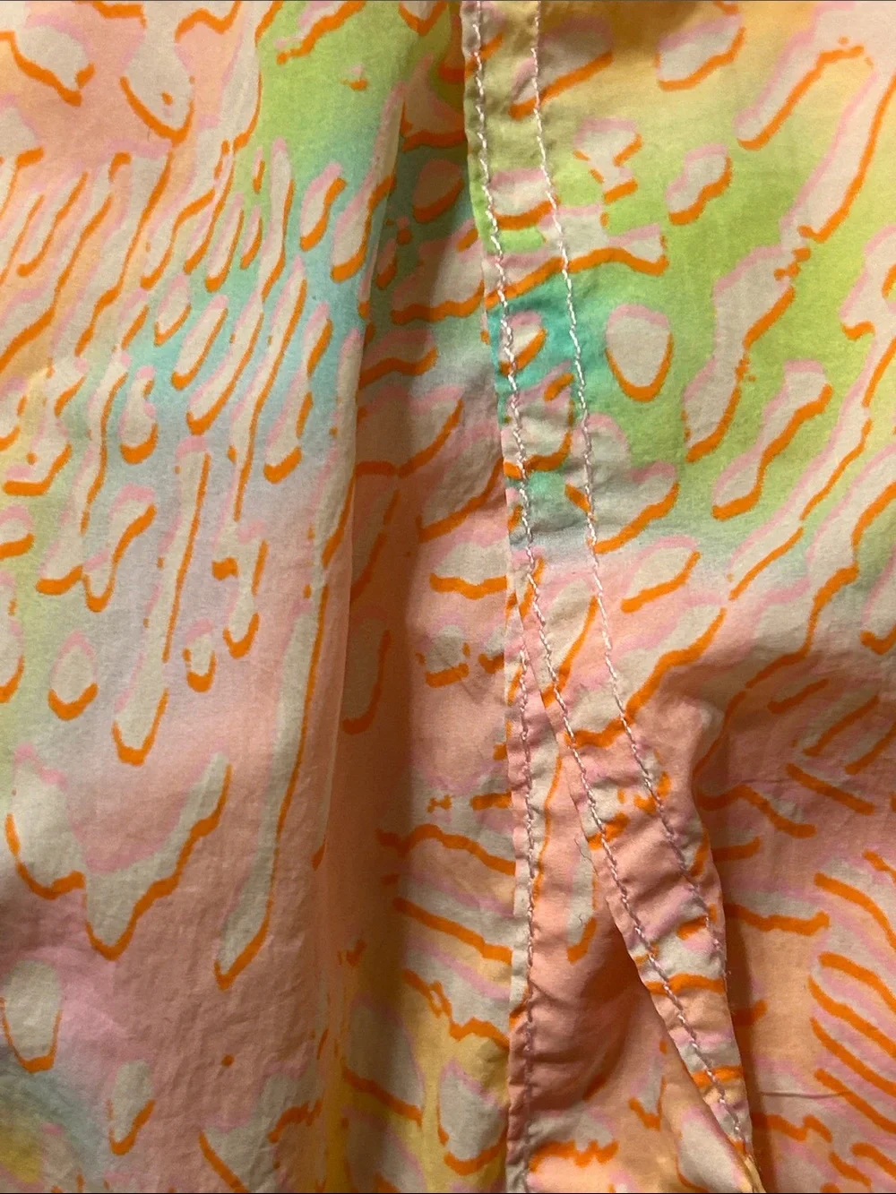 Fabletics lightweight pastel